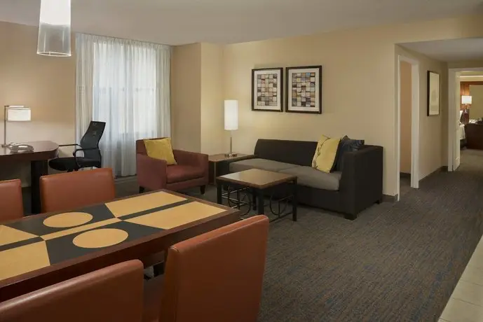 Residence Inn Toronto Downtown/Entertainment District