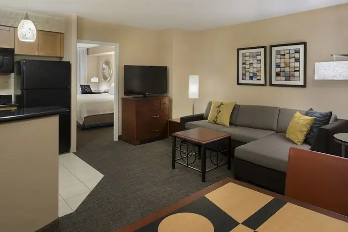 Residence Inn Toronto Downtown/Entertainment District 