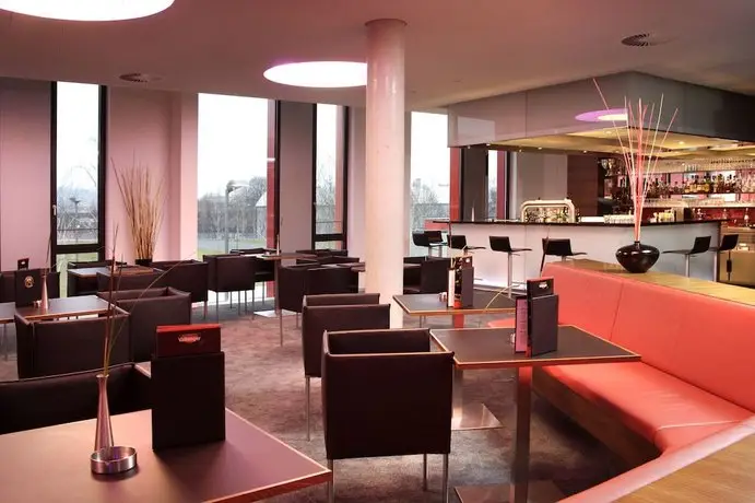 Hilton Garden Inn Stuttgart NeckarPark 