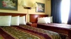 Nashville Airport Inn & Suites 