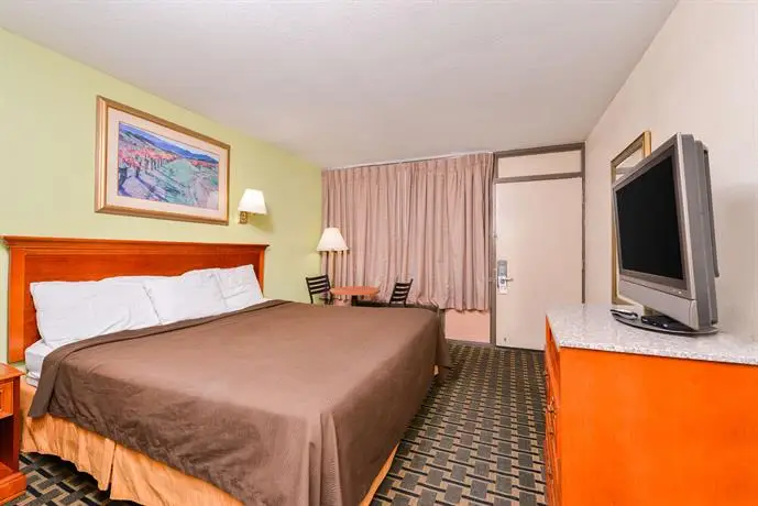 Americas Best Value Inn-Nashville Airport South 