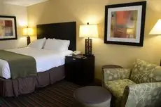 Baymont by Wyndham Nashville Airport Briley Hotel 