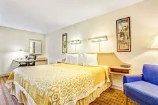 Days Inn by Wyndham Nashville At Opryland Music Valley Dr 