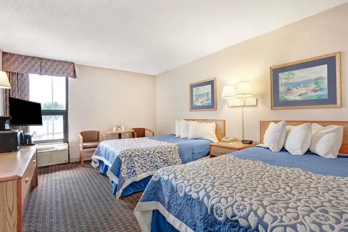 Days Inn by Wyndham Nashville At Opryland Music Valley Dr 