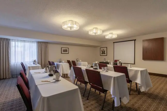 DoubleTree Suites by Hilton Nashville Airport 