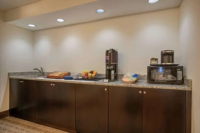 DoubleTree Suites by Hilton Nashville Airport 