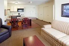 Candlewood Suites Austin - South 