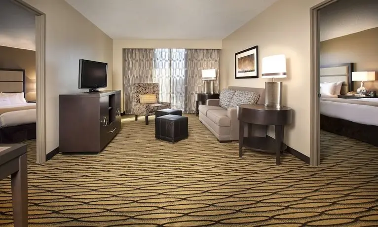 DoubleTree Suites by Hilton Austin 