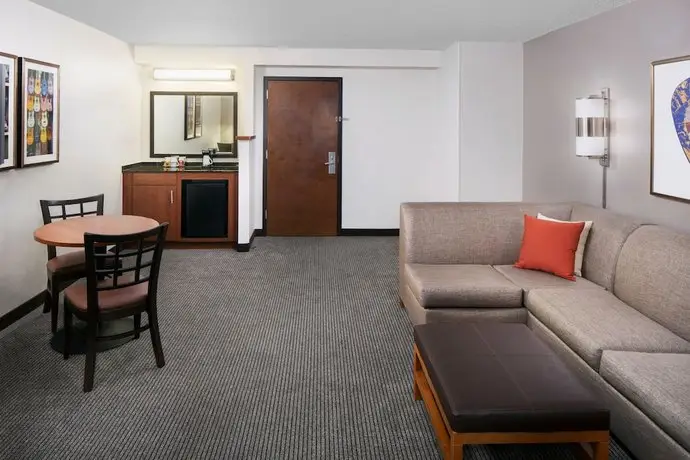 Hyatt Place Austin/Arboretum 