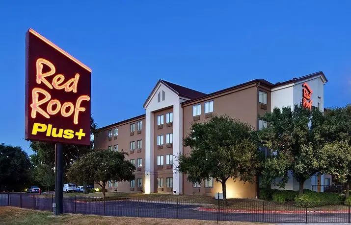 Red Roof Inn PLUS+ Austin South