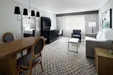 DoubleTree Suites by Hilton Charlotte/SouthPark 