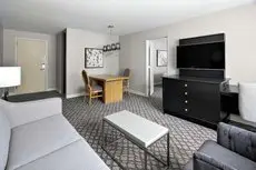 DoubleTree Suites by Hilton Charlotte/SouthPark 