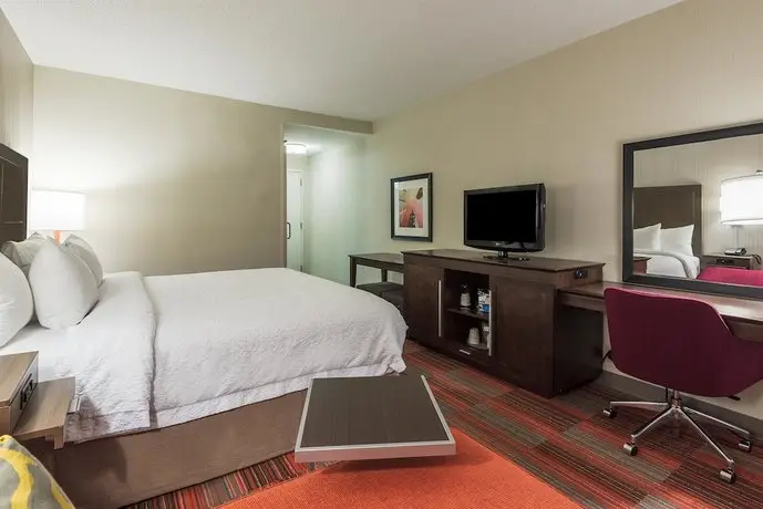 Hampton Inn Charlotte Uptown