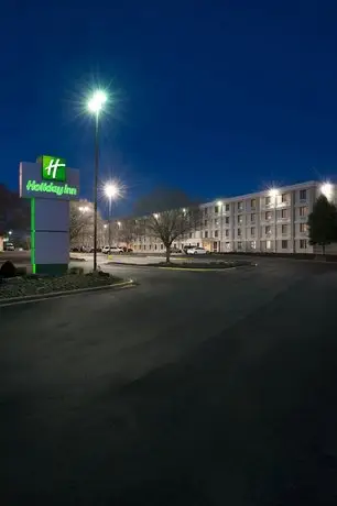 Holiday Inn Charlotte Airport 