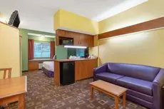 Microtel Inn & Suites by Wyndham Charlotte/Northlake 