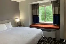 Microtel Inn by Wyndham Charlotte Airport 