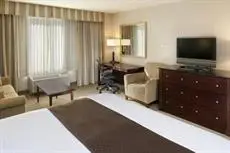 DoubleTree by Hilton Charlotte Airport 