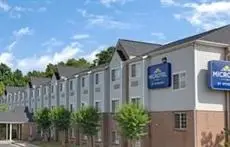 Microtel Inn & Suites by Wyndham Charlotte/University Place 