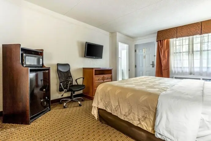 Quality Inn & Suites Charlotte Airport 