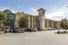 Quality Inn & Suites Charlotte Airport 