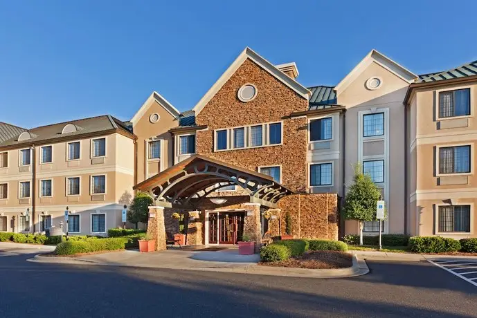 Staybridge Suites - Charlotte Ballantyne