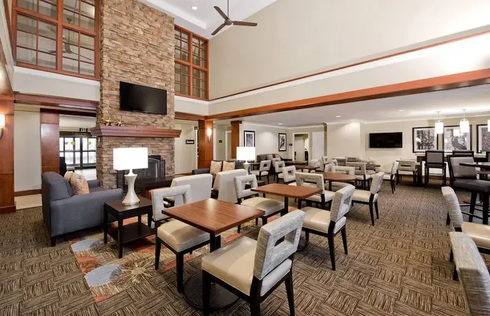 Staybridge Suites - Charlotte Ballantyne