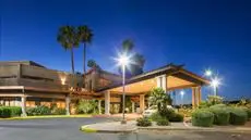 Best Western Plus Scottsdale Thunderbird Suites 