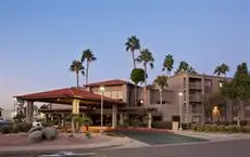 Best Western Plus Scottsdale Thunderbird Suites 