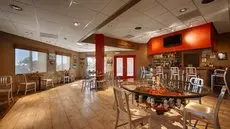 Best Western Plus Scottsdale Thunderbird Suites 