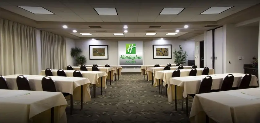 Holiday Inn Scottsdale North- Airpark 