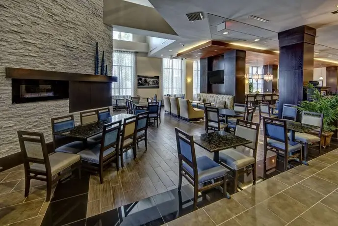 Hampton Inn & Suites Nashville Downtown 