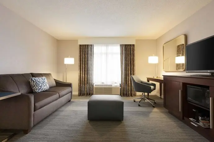 Hampton Inn & Suites Nashville Downtown 