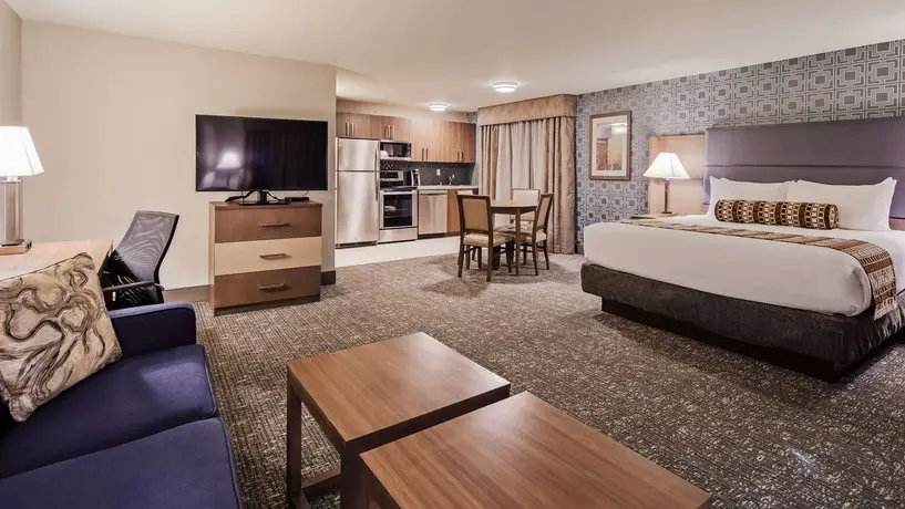 Best Western Plus Las Vegas West 