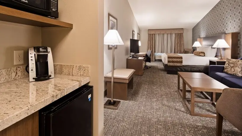 Best Western Plus Las Vegas West 