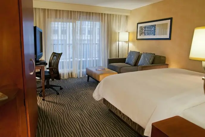 Courtyard by Marriott Seattle Bellevue Downtown 