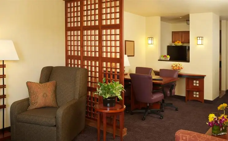 Larkspur Landing Bellevue - An All-Suite Hotel 