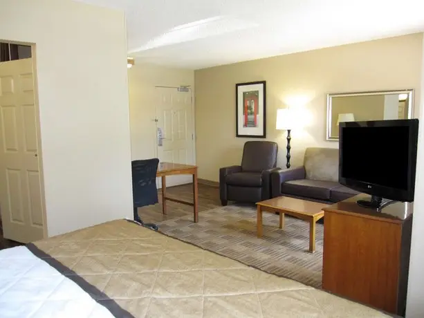 Extended Stay America - Fayetteville - Cross Creek Mall 