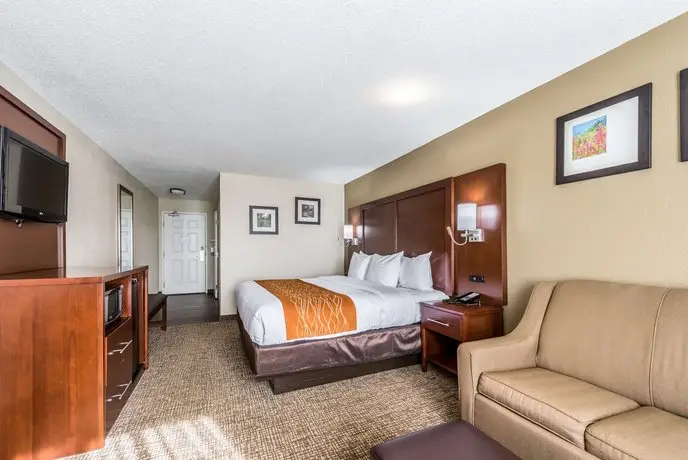 Comfort Inn & Suites Dayton 