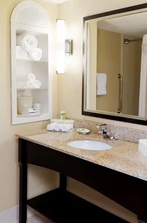 Holiday Inn Express Hotel & Suites Greenville-Downtown 