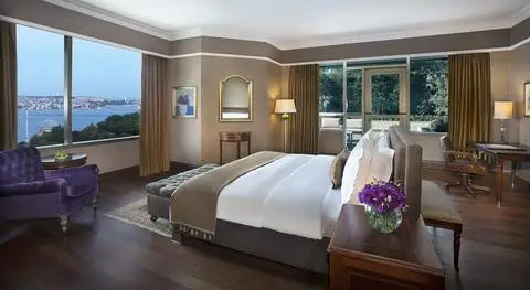 The Ritz-Carlton Istanbul at the Bosphorus 