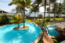 Paradise Bay Beach & Watersport Resort 