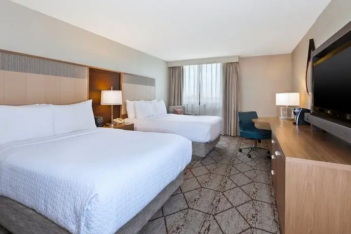 Crowne Plaza Columbus North - Worthington 