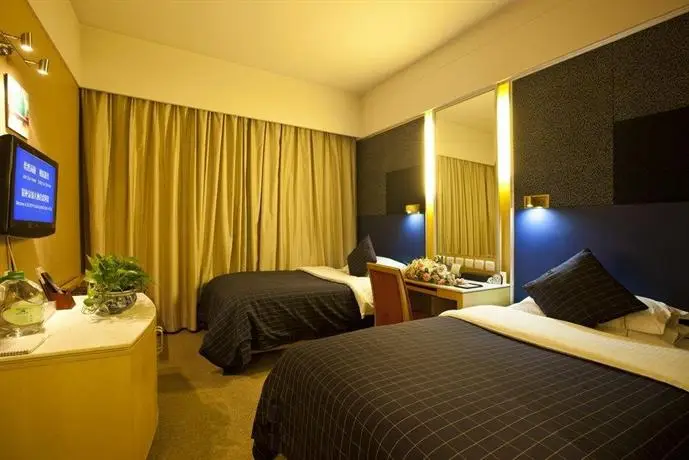 Silver Plaza Quancheng Hotel 