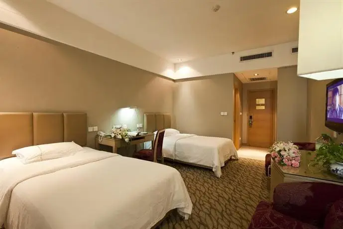 Silver Plaza Quancheng Hotel 