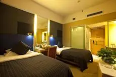 Silver Plaza Quancheng Hotel 