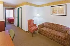 Country Inn & Suites by Radisson Chambersburg PA 