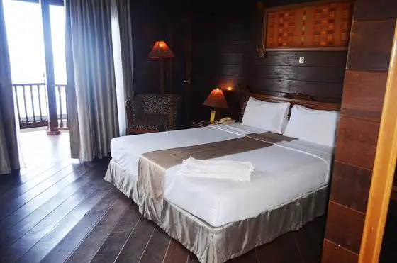 Hotel Pantai Gapura Makassar 