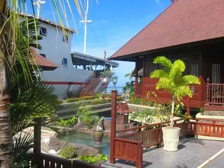 Hotel Pantai Gapura Makassar 