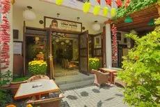 Vinh Hung Library Hotel 