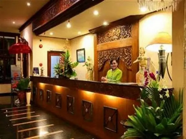 Hotel Equator Surabaya